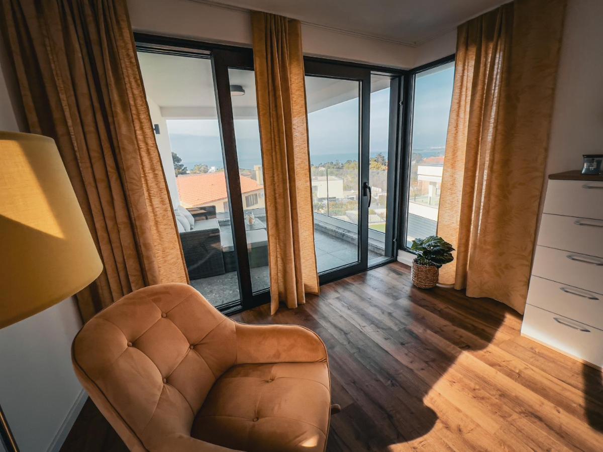Villa Mirno More Apartments Malinska Exteriér fotografie